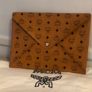 Mcm Document holder/ clutch
